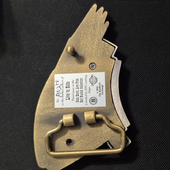 Live To Ride Belt Buckle - Picture 2 of 3